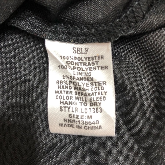 L’ATISTE BY AMY Black Crochet Sheer Side zíper Elastic Waist Maxi Dress Size M - Picture 11 of 16